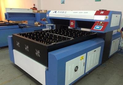 【山東萊陽(yáng)、諸城、青州壽光單頭激光刀模切割機(jī)、印刷版刀模切割機(jī)】?jī)r(jià)格_廠家_圖片 -