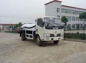 東風小霸王吸糞車——多利卡系列產品詳情介紹