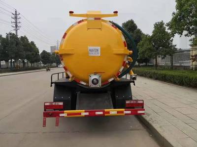 東風8噸吸污吸糞車 專業(yè)高效的化糞池處理利器
