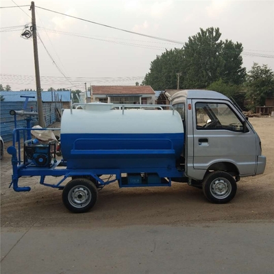 節(jié)能環(huán)保電動四輪霧炮噴霧灑水車 多利卡引領(lǐng)小型工地工廠高效抑塵新方案